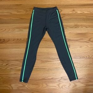 Kittenish leggings - NWT